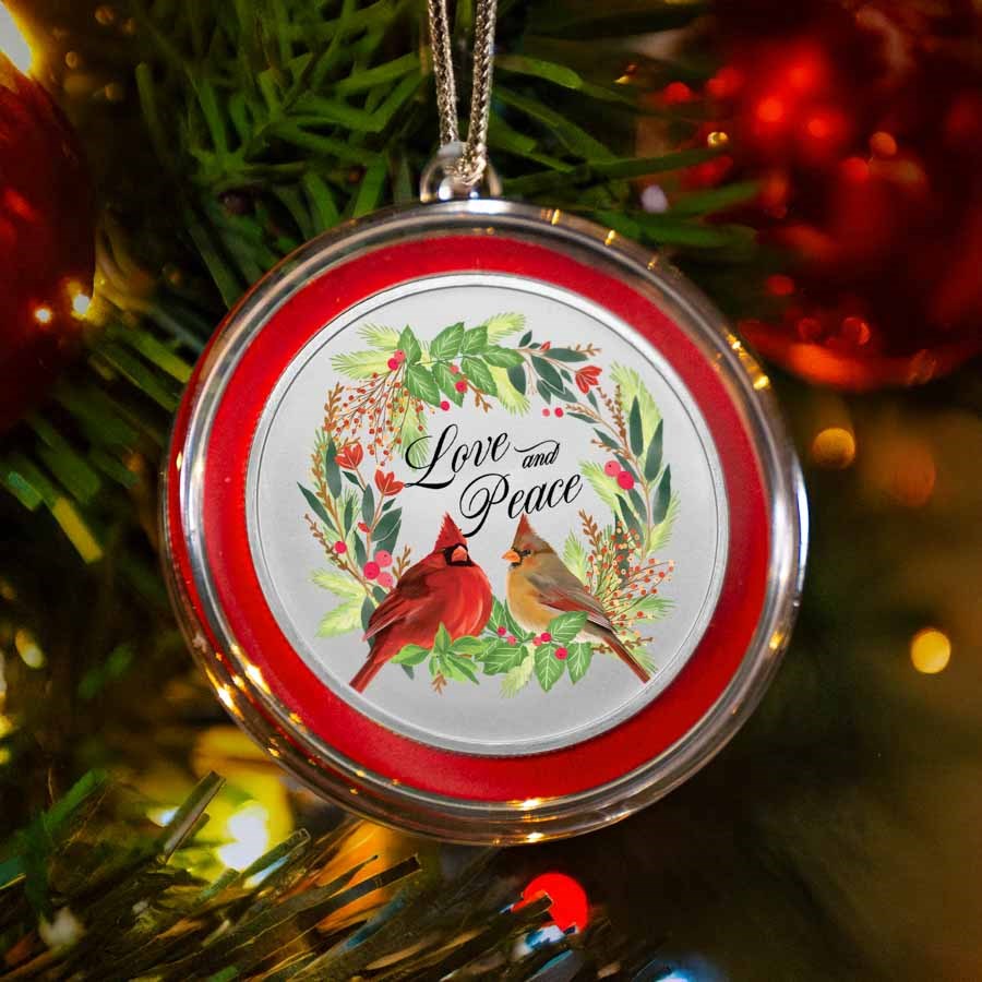 1 oz Silver Colorized Round - Cardinals Wreath "Love and Peace"