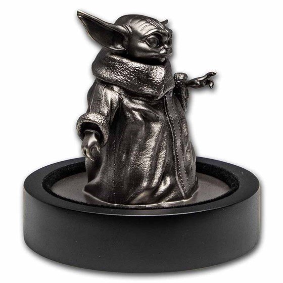 yoda and grogu statue