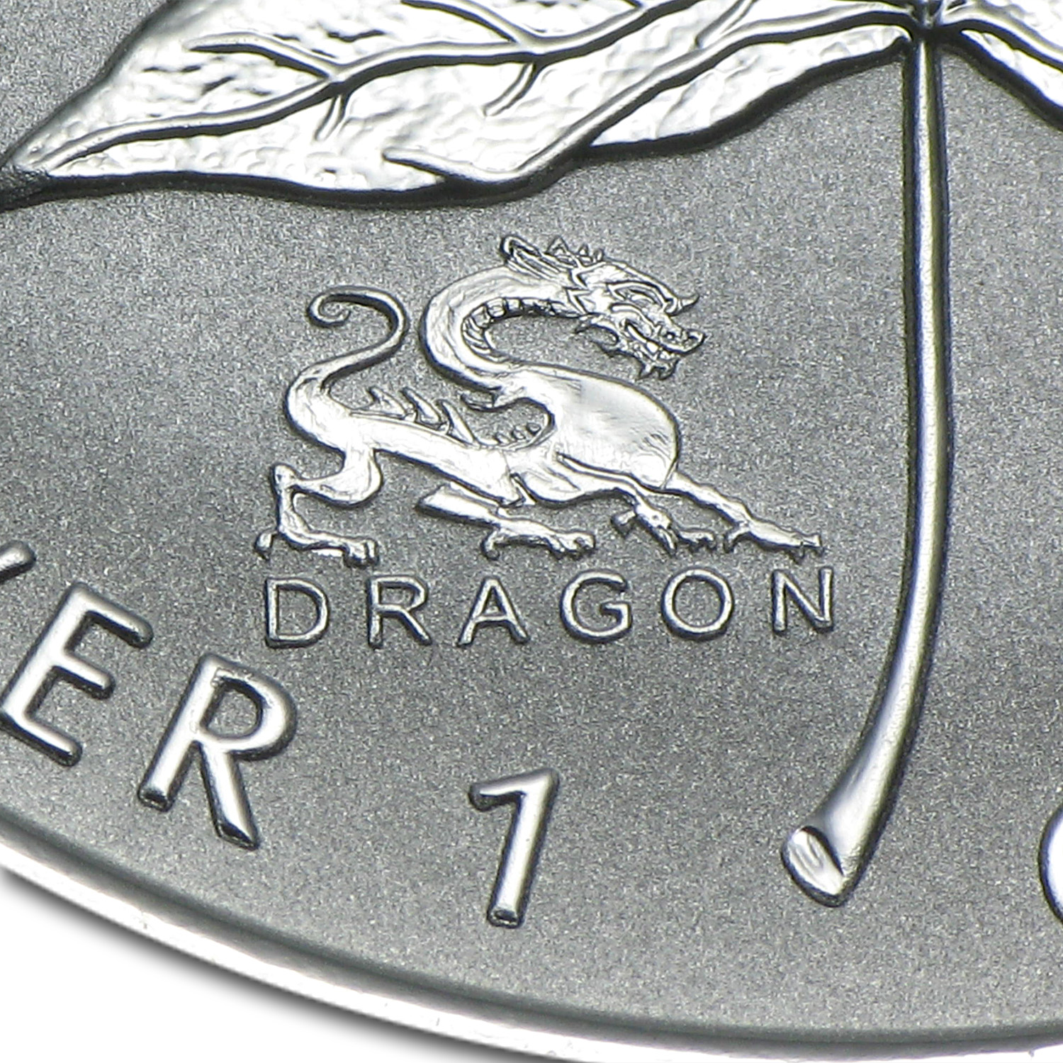 Buy 2000 Canadian 1 oz Silver Maple Leaf Lunar Dragon Privy | APMEX