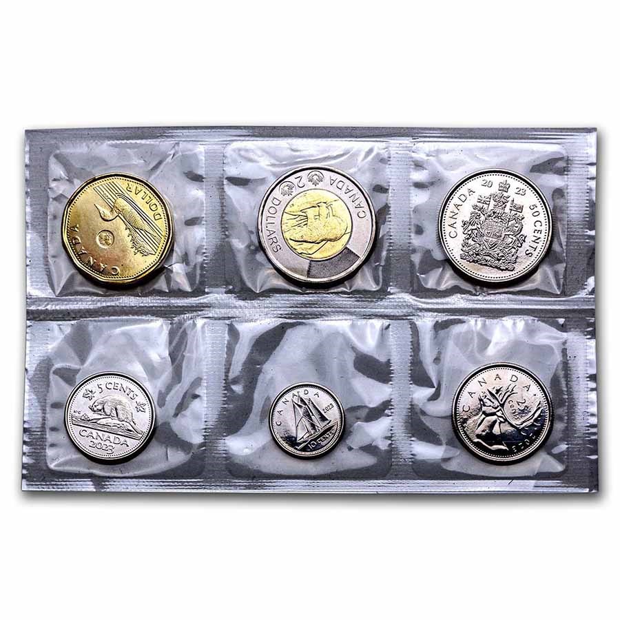 2023 RCM Queen Elizabeth II Collector's Edition Set (Damaged)