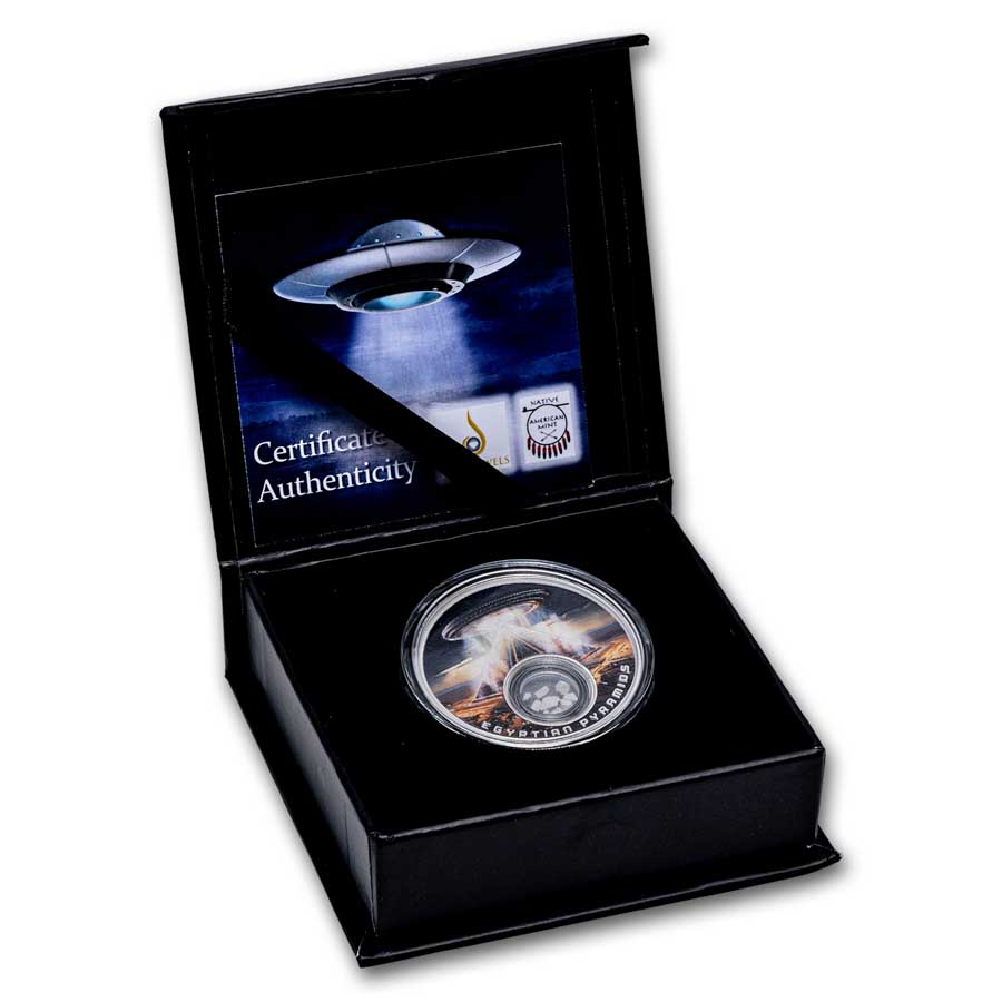 UFO銀貨　ピラミッド　1オンス Buy 1 oz UFOs Over the Pyramids Silver Round | SD Bullion